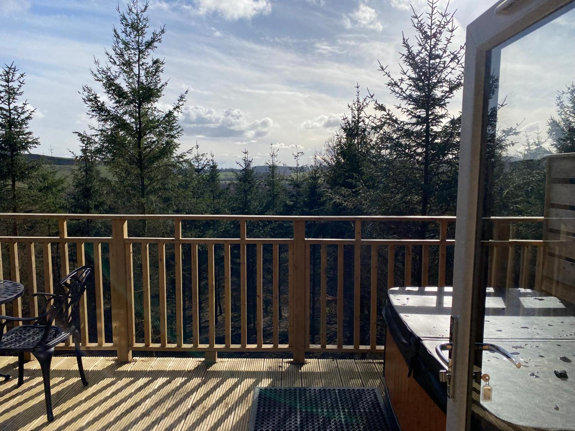 Beechnut With Hot Tub Apartment Cupar